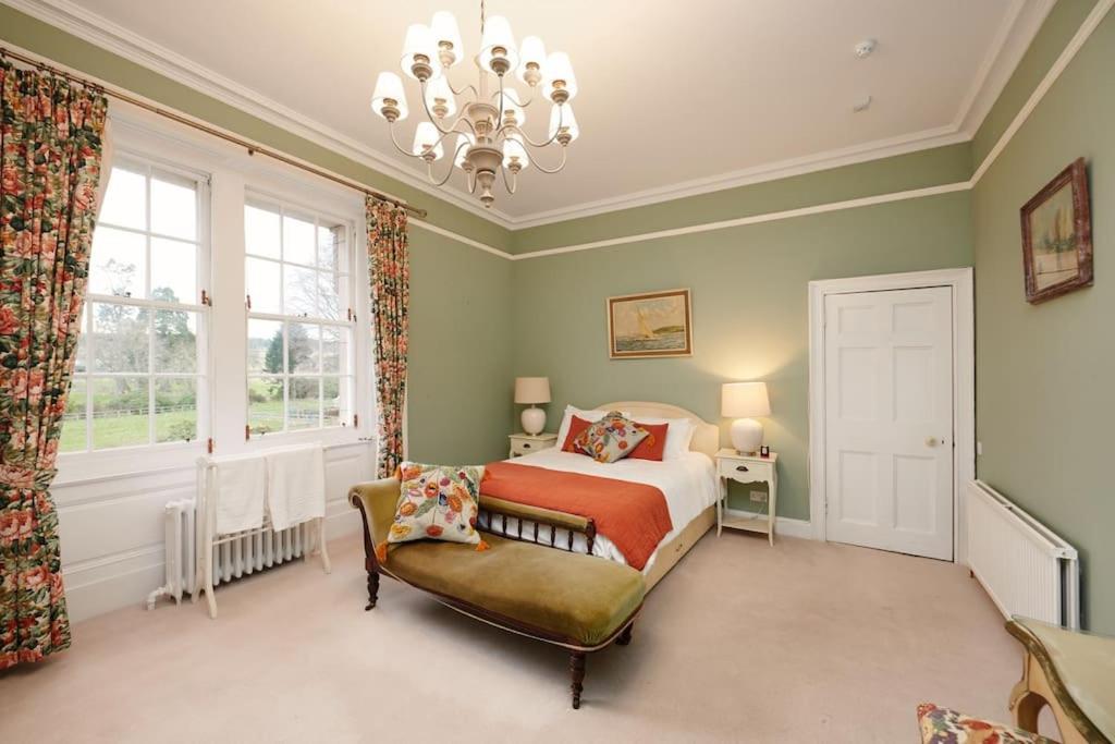 Idyllic 12 Bedroom Country Home Forres Luaran gambar