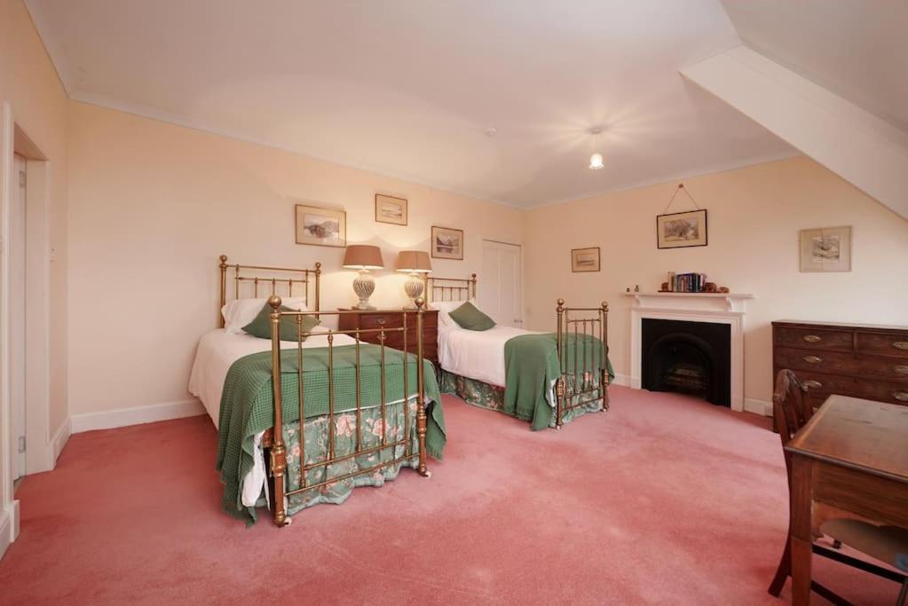 Idyllic 12 Bedroom Country Home Forres Luaran gambar